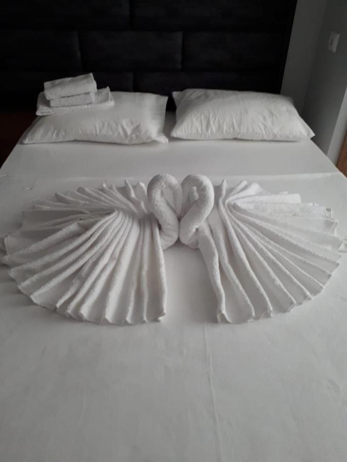 Esas Pansiyon Gemlik ภายนอก รูปภาพ